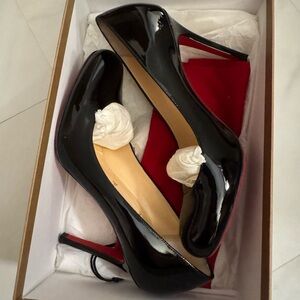 Louboutin 100 black patent pumps, size 37